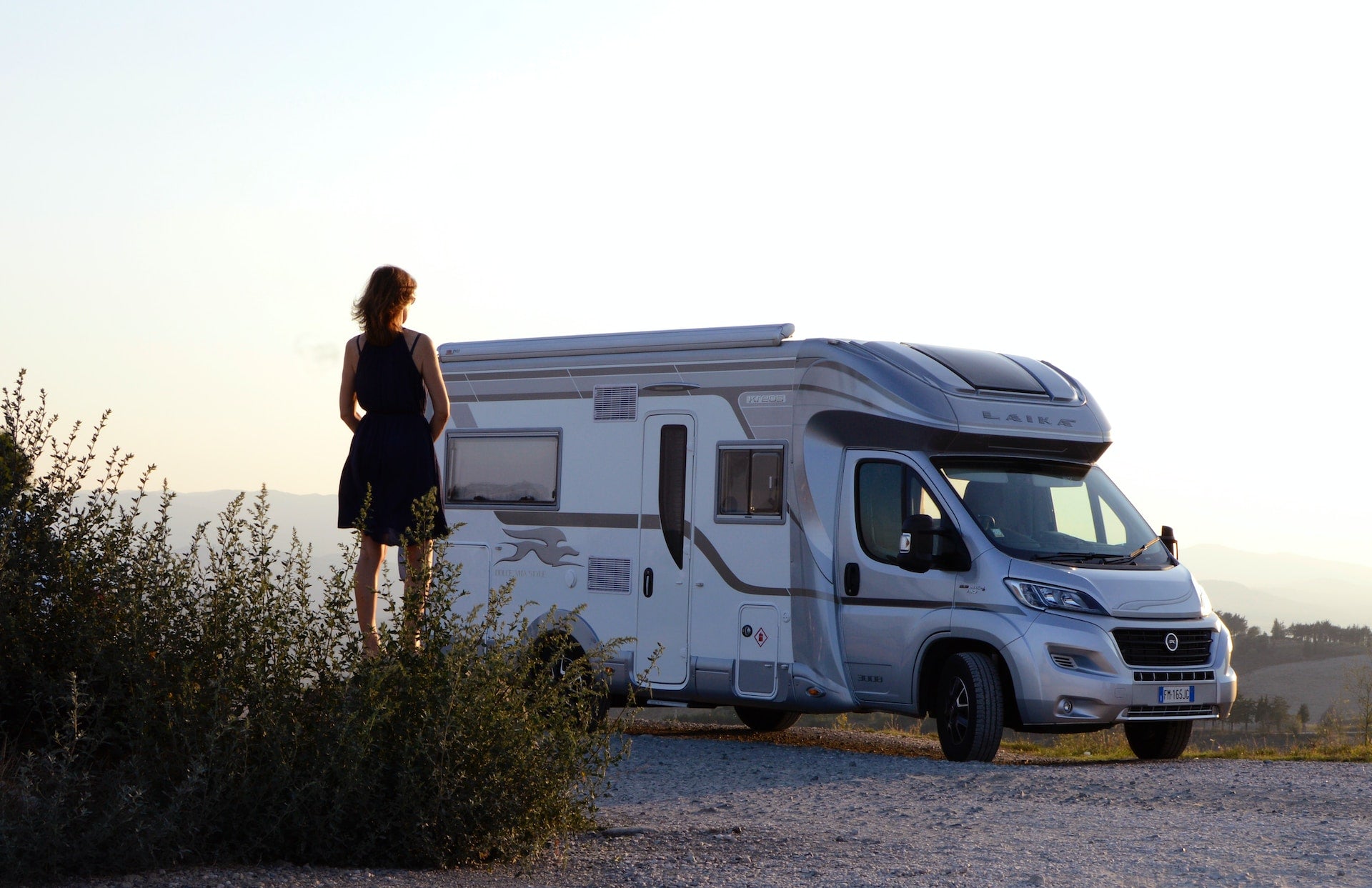 A Step-by-Step Guide to Cleaning and Sealing Your RV Roof for Ultimate –  Liquid Rubber