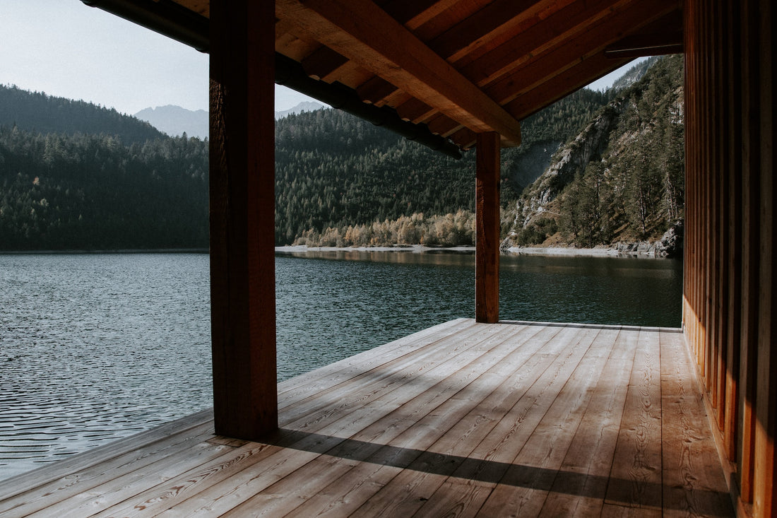 Why Liquid Rubber Polyurethane Deck Coating is the Smart Choice for Your Deck Resurfacing Needs